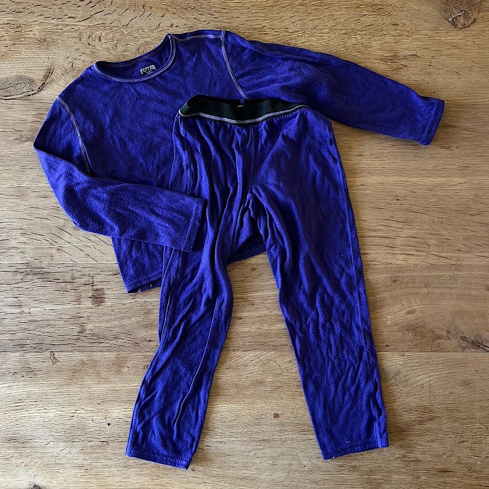 Hot Chillys Pepper Skins Kids Thermal Baselayer 2 pc Set Youth XS in Purple